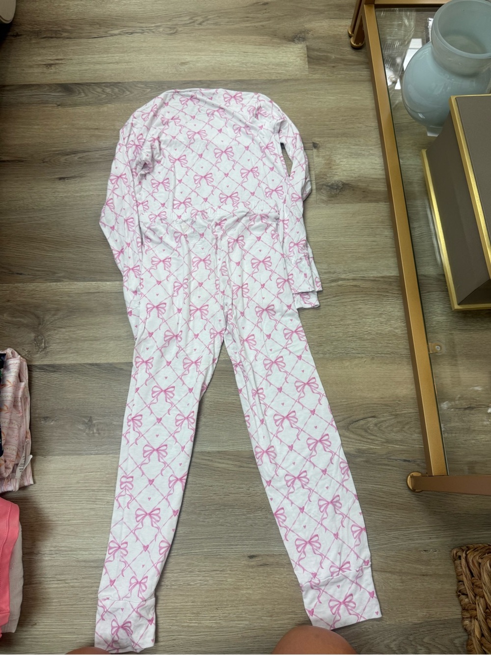 Bums & Roses Pink Bow-Print Pajama Set